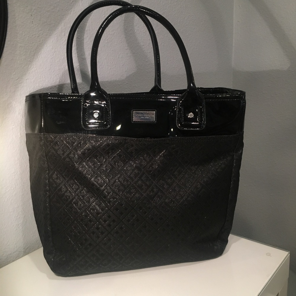 Black Tommy Hilfiger Tote